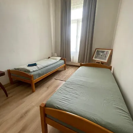 Moravia Hotel *