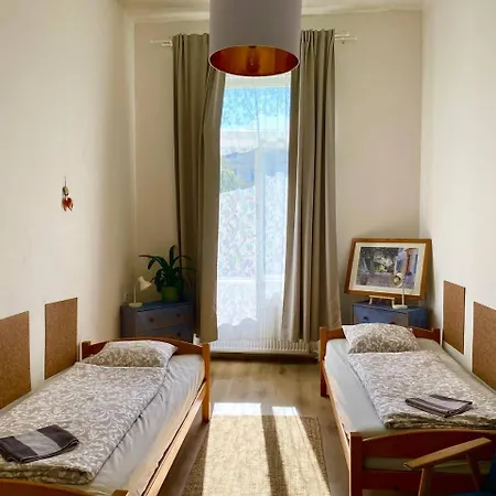 Moravia Hotell *