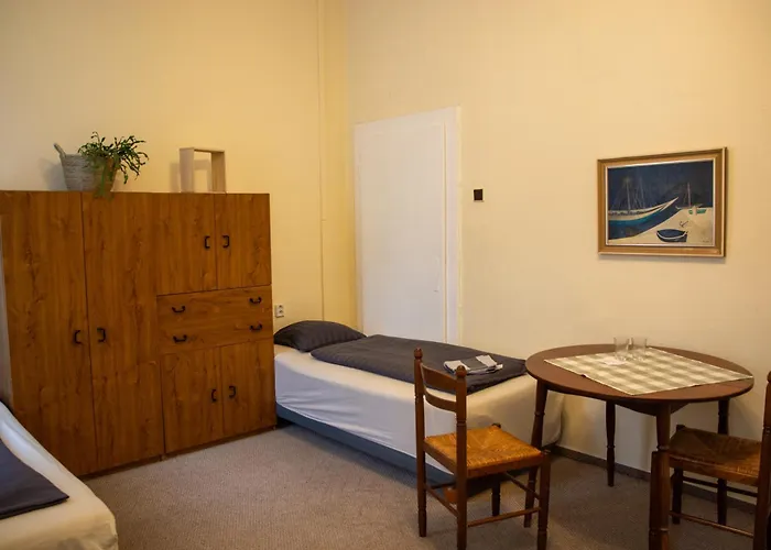 Moravia Hotell *